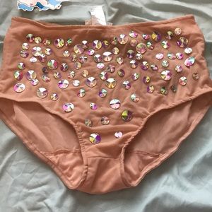 Rave bottoms